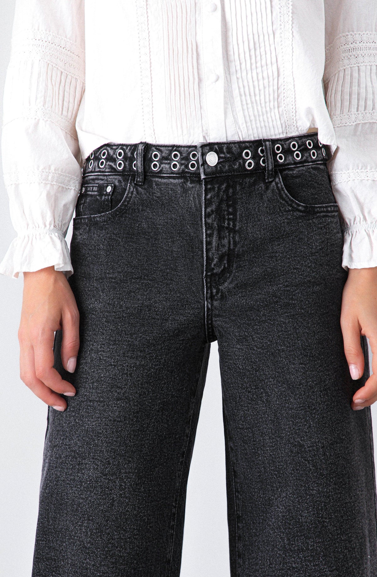 Pantalón Wide Leg Pretina Ojal Black