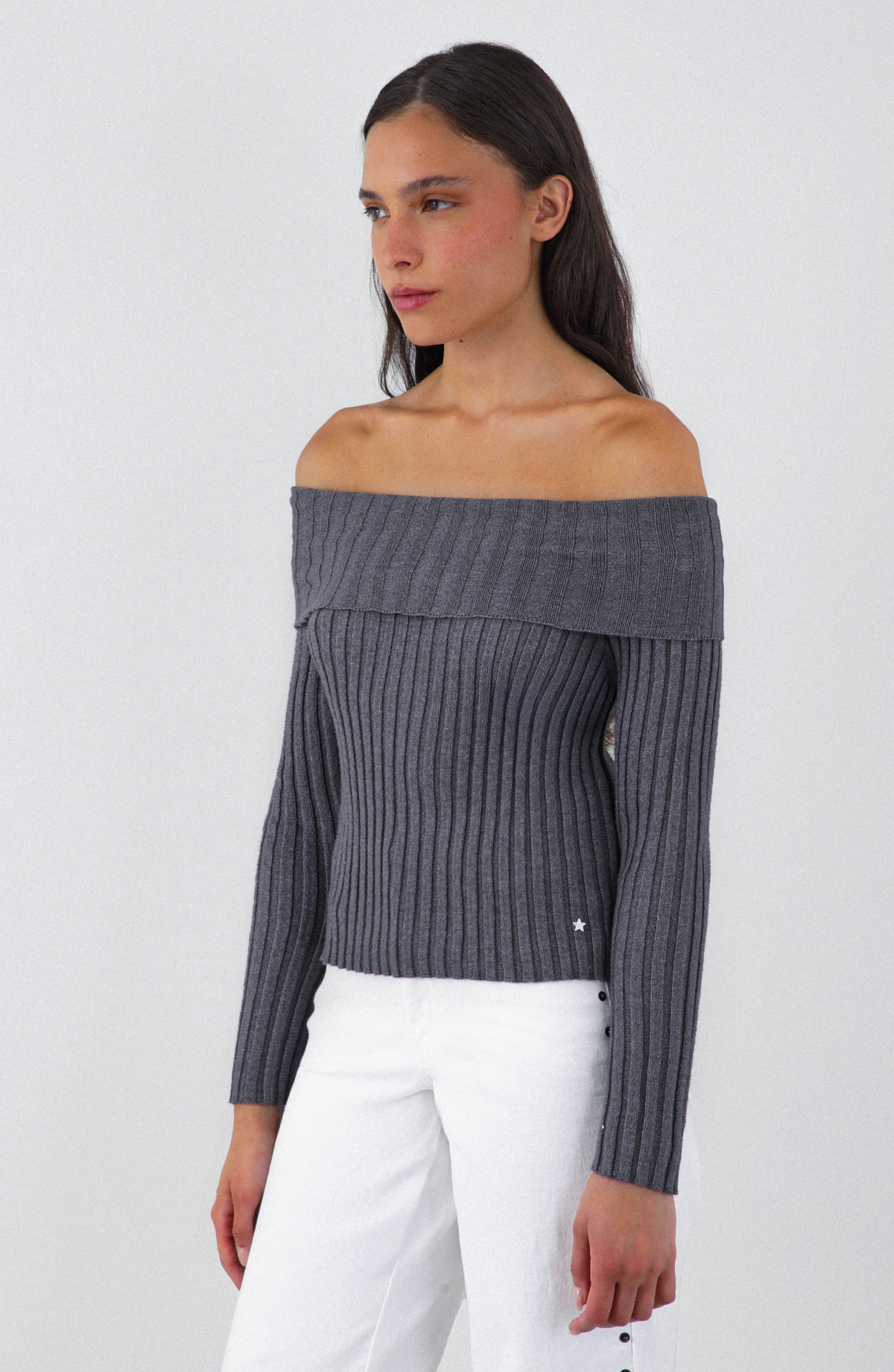 Remera Tejida Hombros Gray